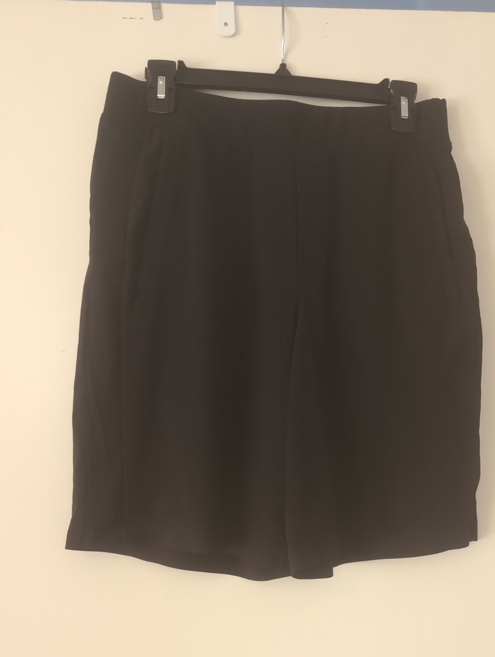 Athleta Brooklyn Bermuda Shortsin Black Sz 10